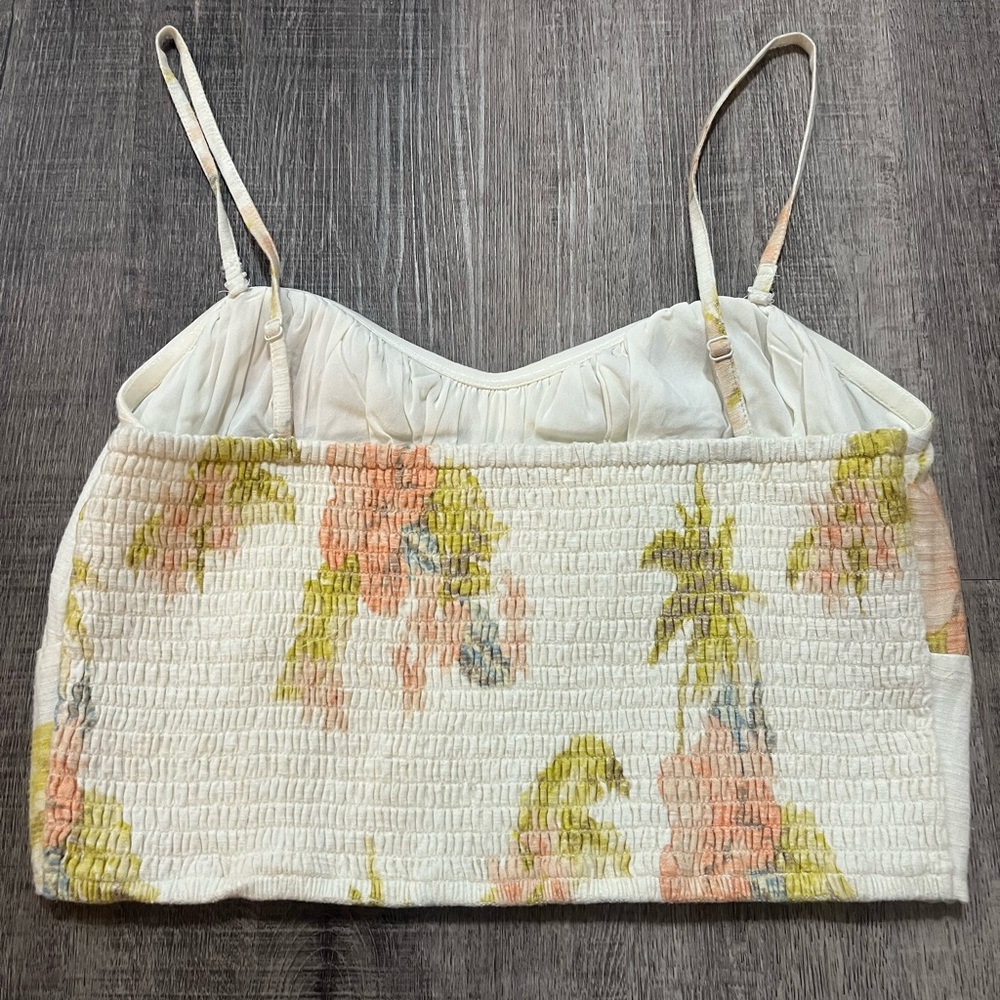 AMERICAN EAGLE Smocked Floral Tropical Tank Top - Picture 4 of 5